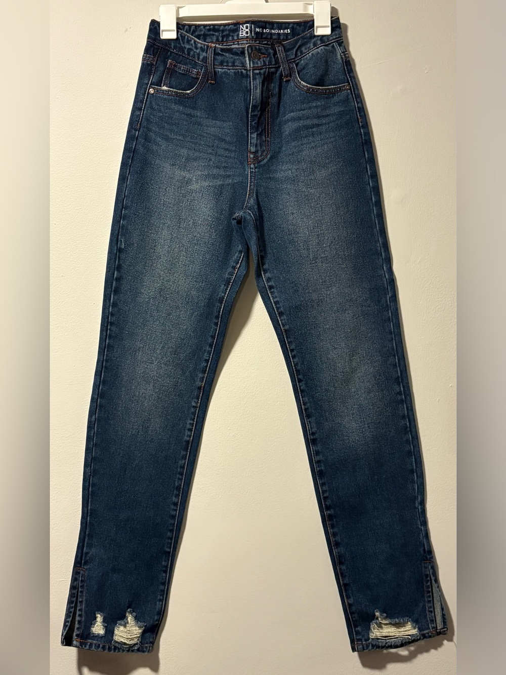 No Boundaries women’s Slim Straight Dark Blue Jeans sz 7